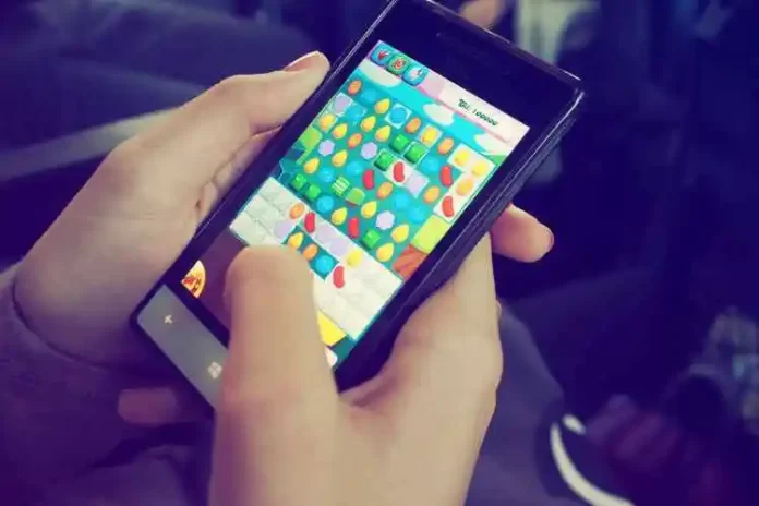 How Has Candy Crush Saga Become a Favorite Pastime for Seniors?